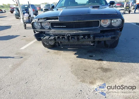 2014 Dodge Challenger Sxt from USA, damaged, VIN 2C3CDYAG7EH183996